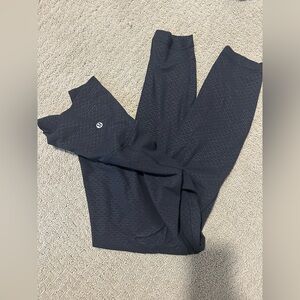 Lululemon align 25” black leggings size 6